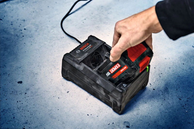 BOSCH GAL 12V/18V-80 充電器特色說明